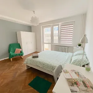 Halo Nocleg ze śniadaniem Warszawa