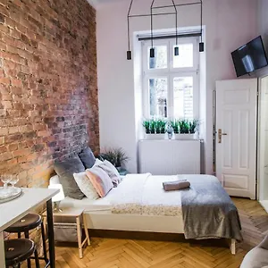 Hotel apartamentowy Lion, Kraków